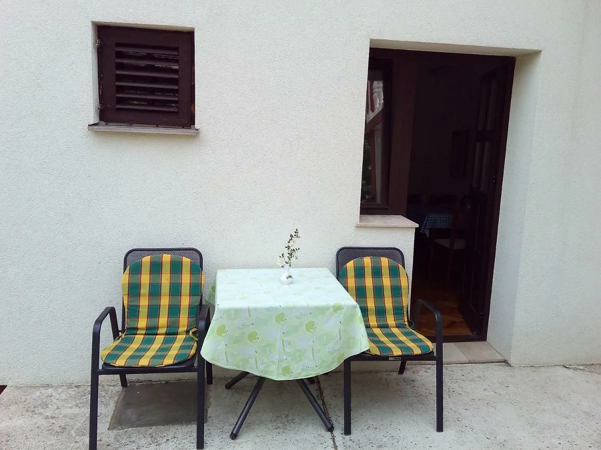 Apartmani Toni Starigrad Paklenica 0*,  Kroatien